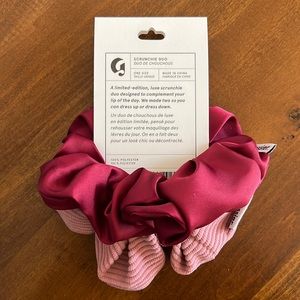 Glossier Limited Edition Scrunchie Duo